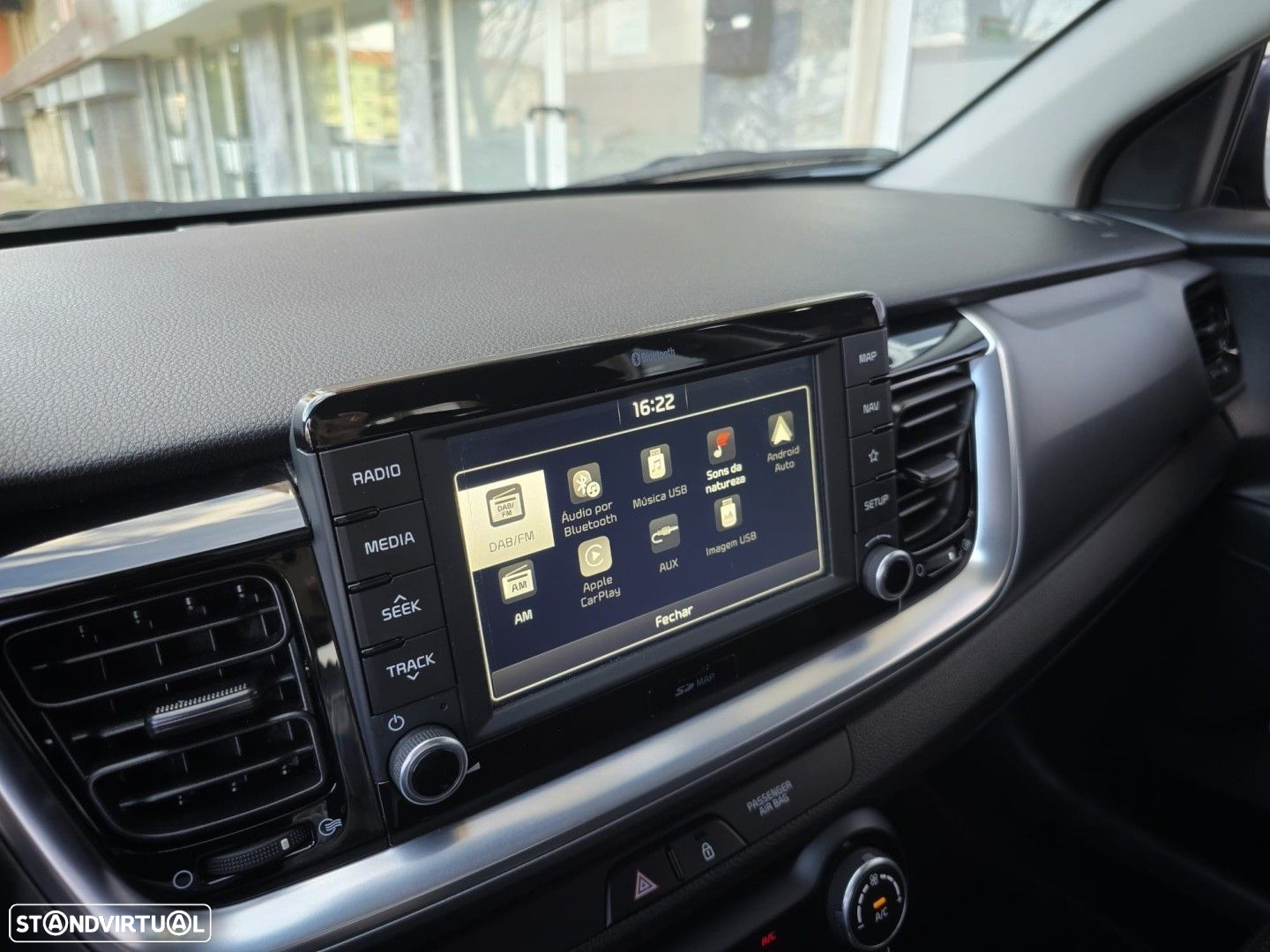 Kia Stonic 1.6 CRDi TX - 23