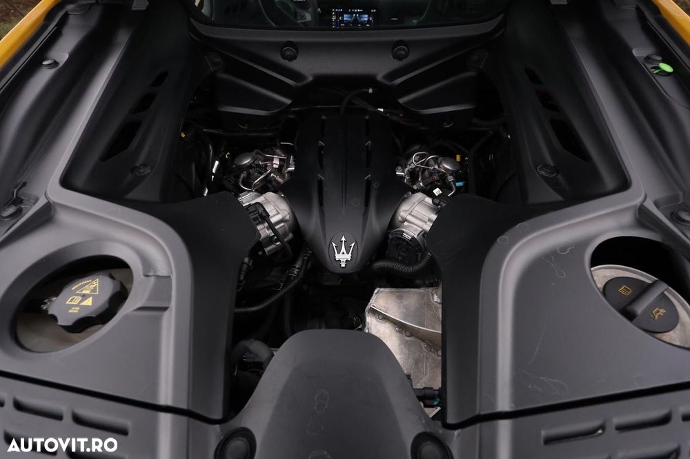Maserati MC20 - 17