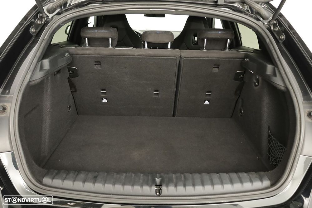 BMW 116 d Pack Desportivo M Auto - 23