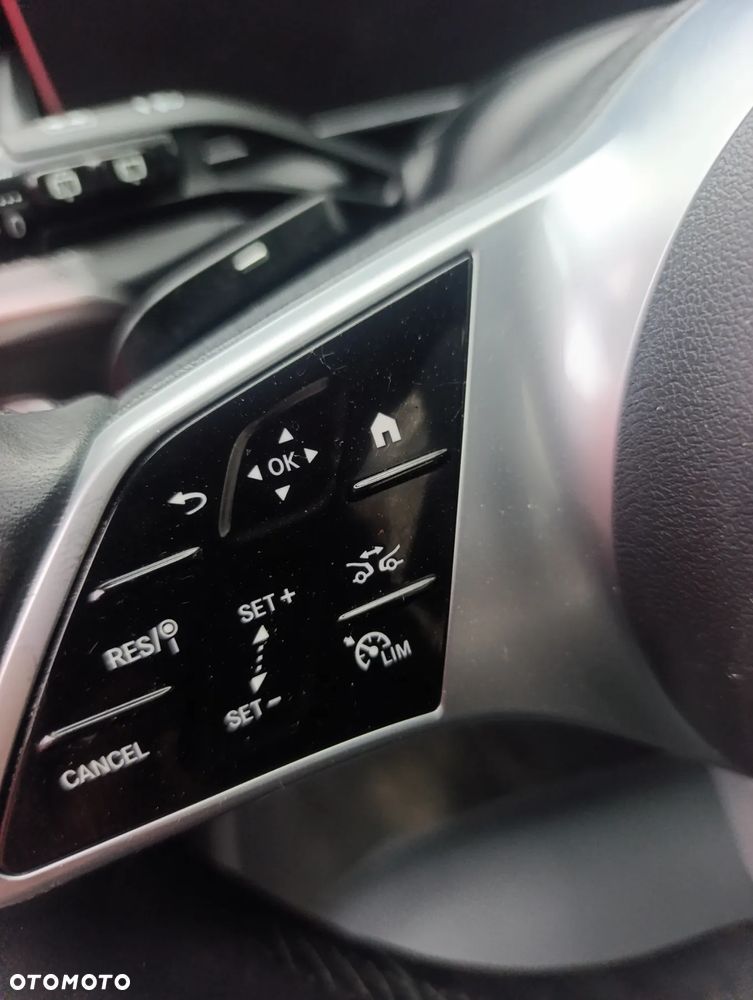 Mercedes-Benz GLC 220 d 4Matic 9G-TRONIC Edition Avantgarde - 12