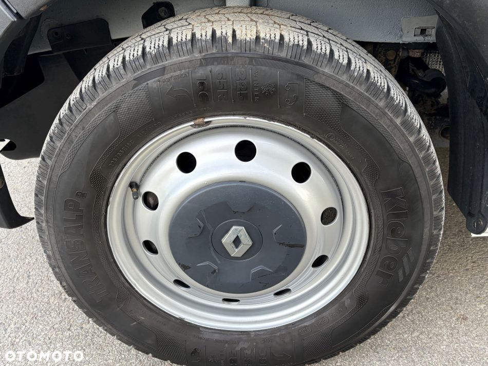 Renault Master - 25
