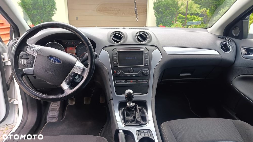 Ford Mondeo 1.6 T Titanium - 9