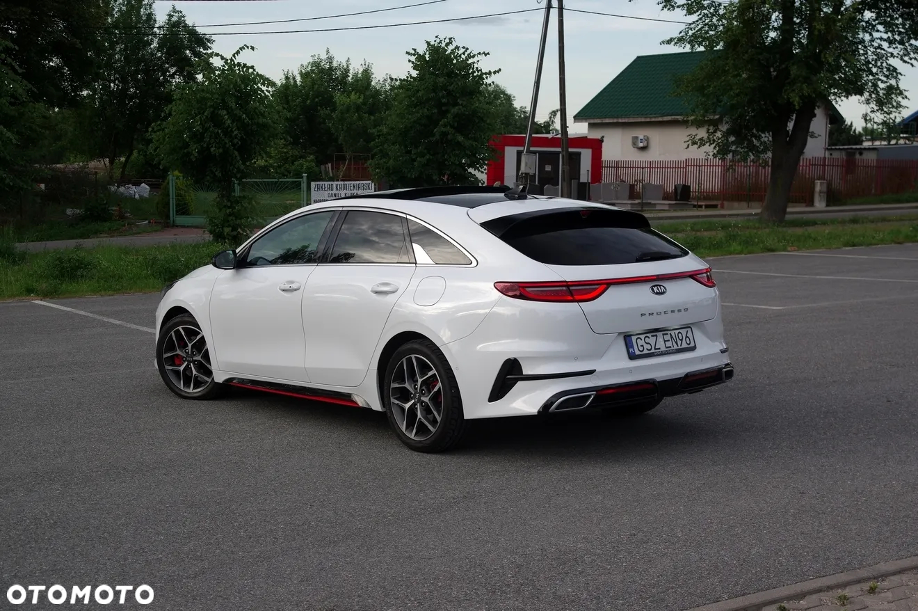 Kia ProCeed 1.6 CRDi GT Line DCT - 3