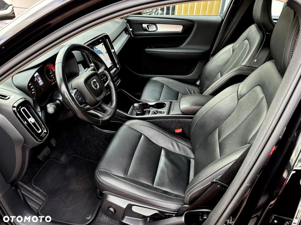 Volvo XC 40 B4 B Geartronic Momentum Pro - 13