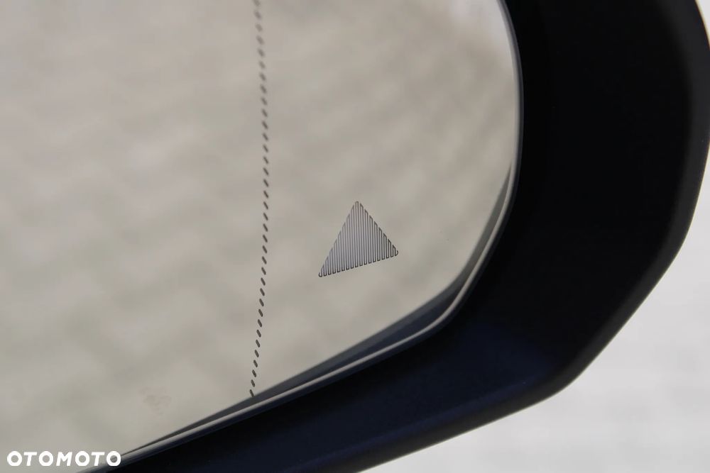 Mercedes-Benz GLC 200 mHEV 4-Matic AMG Line - 24