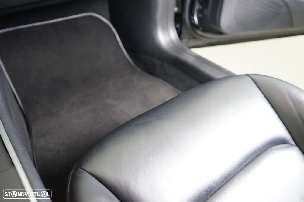 Tesla Model 3 Standard Range Plus RWD - 30