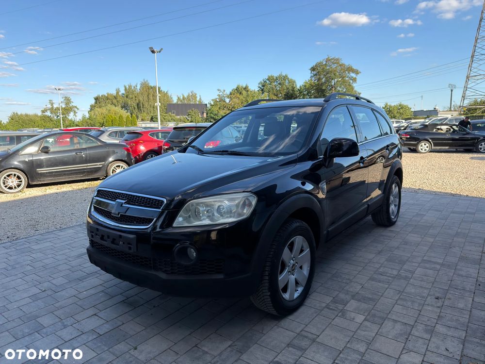 Chevrolet Captiva 2.4 4WD 7 Sitzer LT - 7