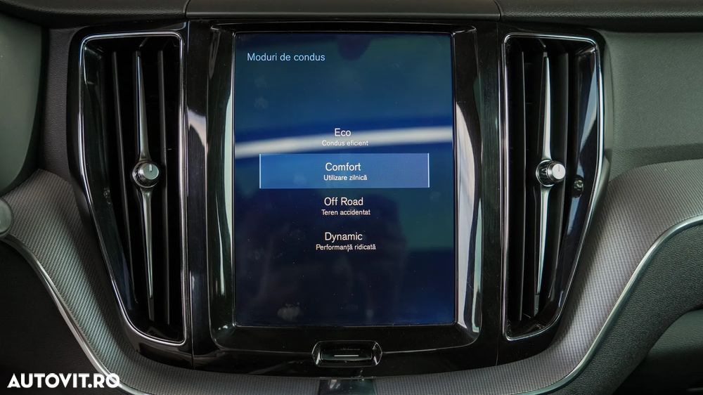 Volvo XC 60 D4 AWD Geartronic Inscription - 15