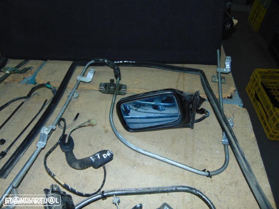 BMW E30 fase 1 várias peças - 7