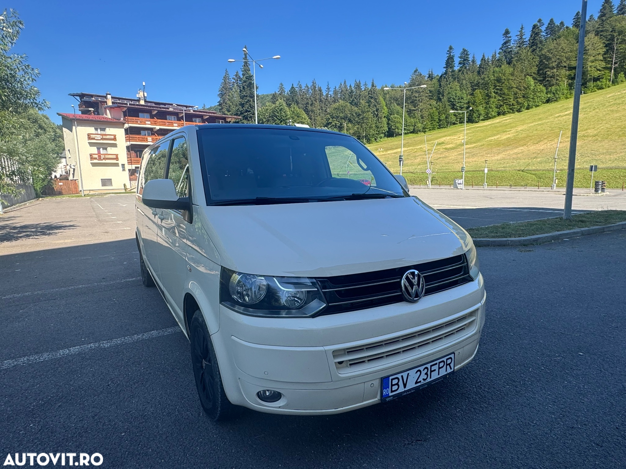 Volkswagen Transporter Caravelle DSG Comfortline Lung - 2
