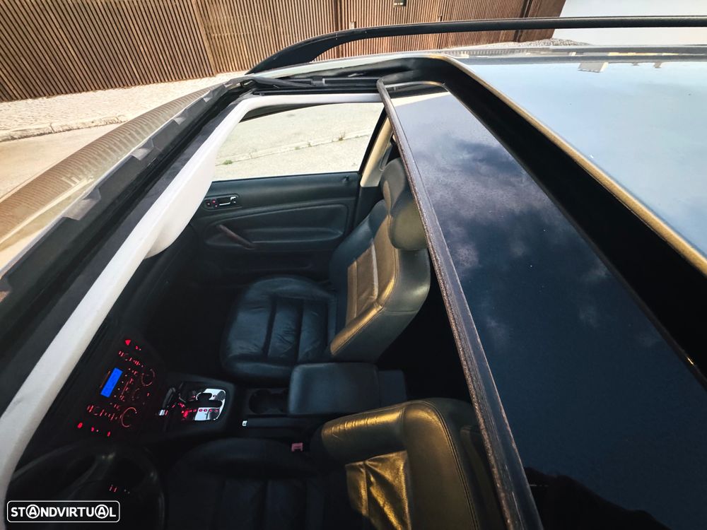 VW Passat Variant - 6