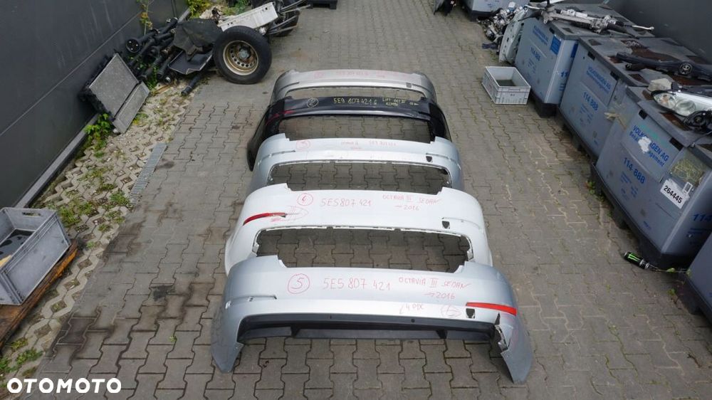 SKODA OCTAVIA III ZDERZAK TYŁ (dostępne 8 zderzaków ) - 1