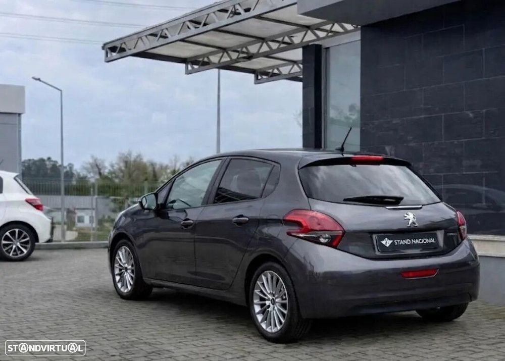 Peugeot 208 1.2 PureTech Style - 3