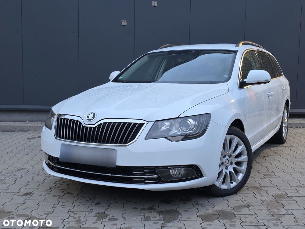 Skoda Superb 2.0 TDI Business DSG - 4