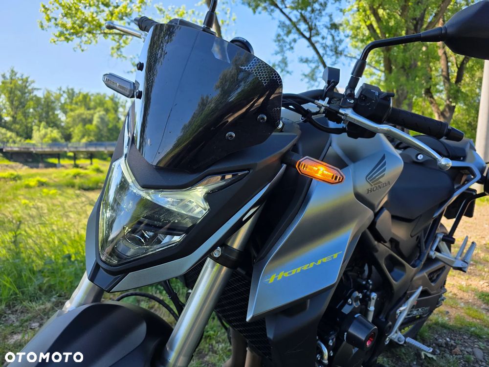 Honda Hornet - 2