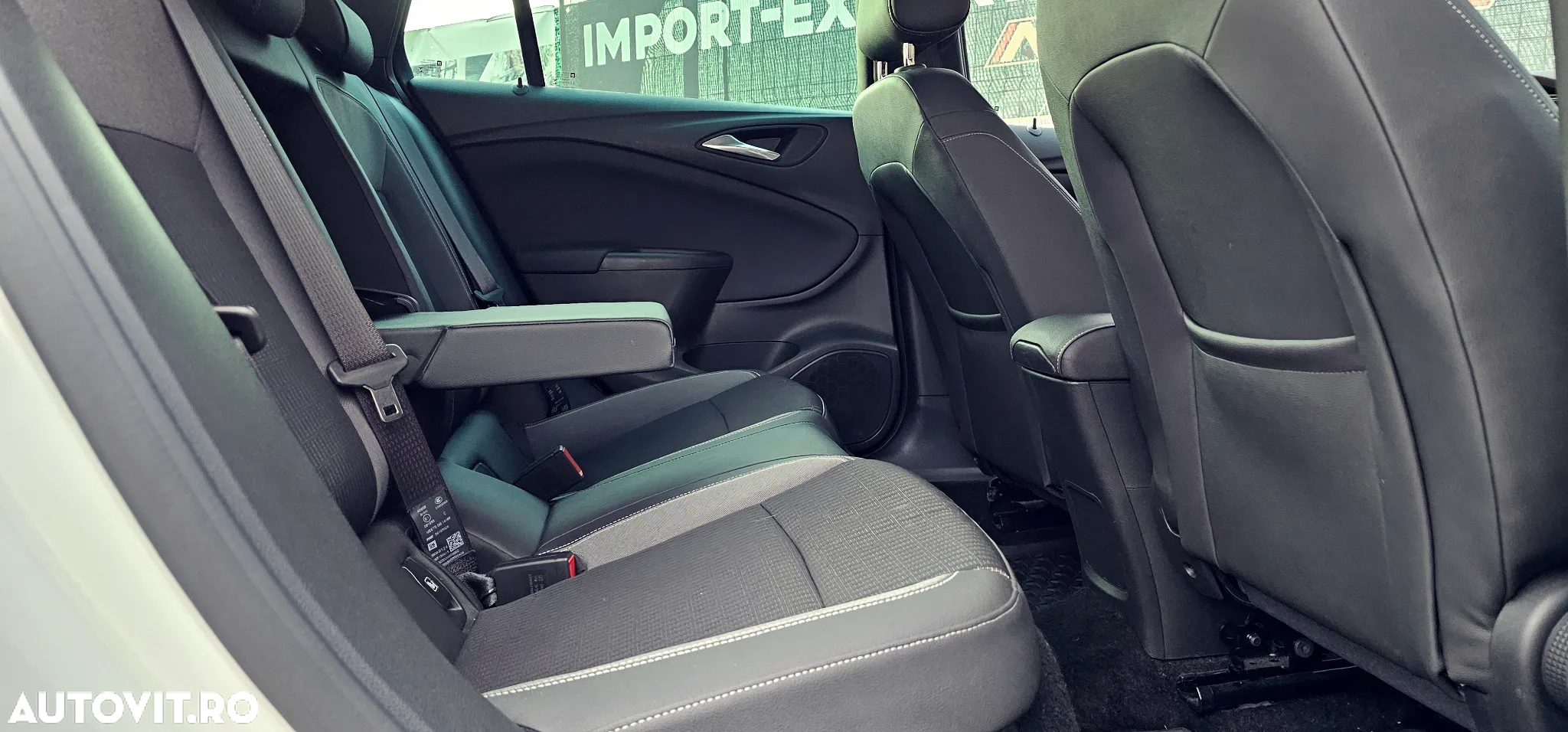 Opel Astra 1.5 D Start/Stop Sports Tourer Elegance - 11
