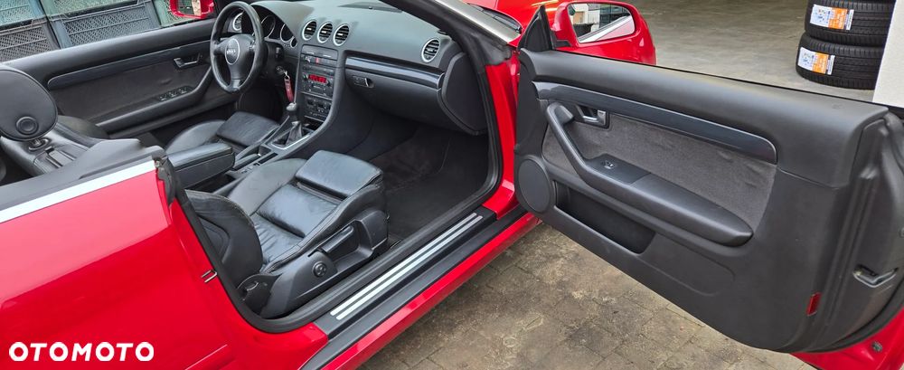 Audi A4 Cabrio 1.8 T - 36