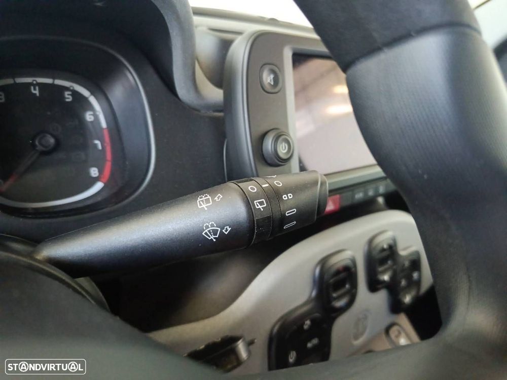 Fiat Panda 1.0 Hybrid City Cross - 15