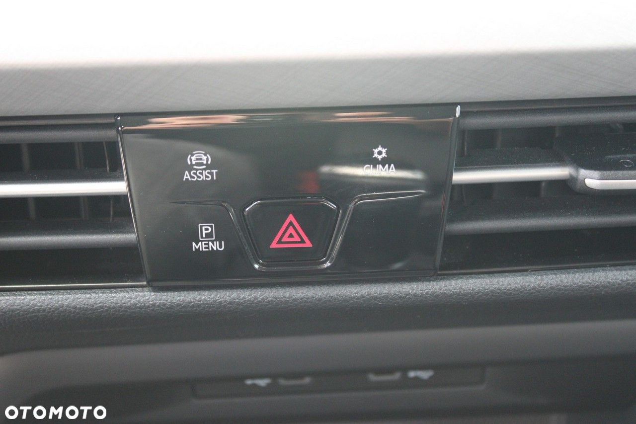 Volkswagen Golf - 26