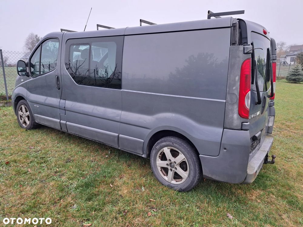 Renault TRAFIC - 7
