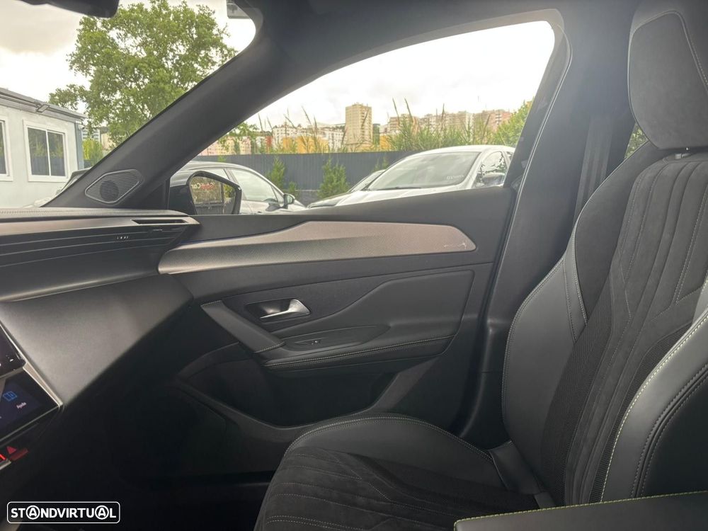 Peugeot 308 SW 1.6 Hybrid GT Pack e-EAT8 - 37
