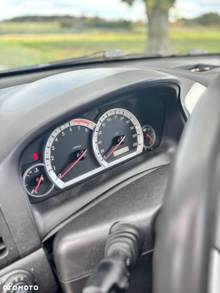 Chevrolet Captiva 2.4 LS 5os - 9