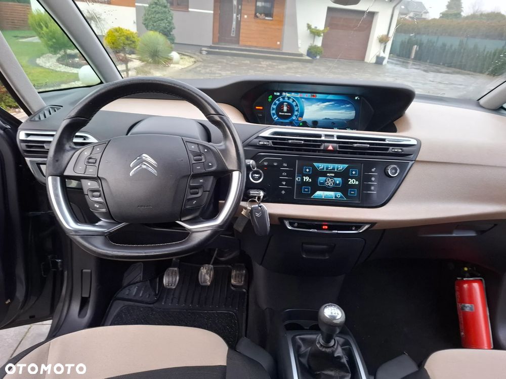 Citroën C4 Picasso e-HDi 115 Exclusive - 22