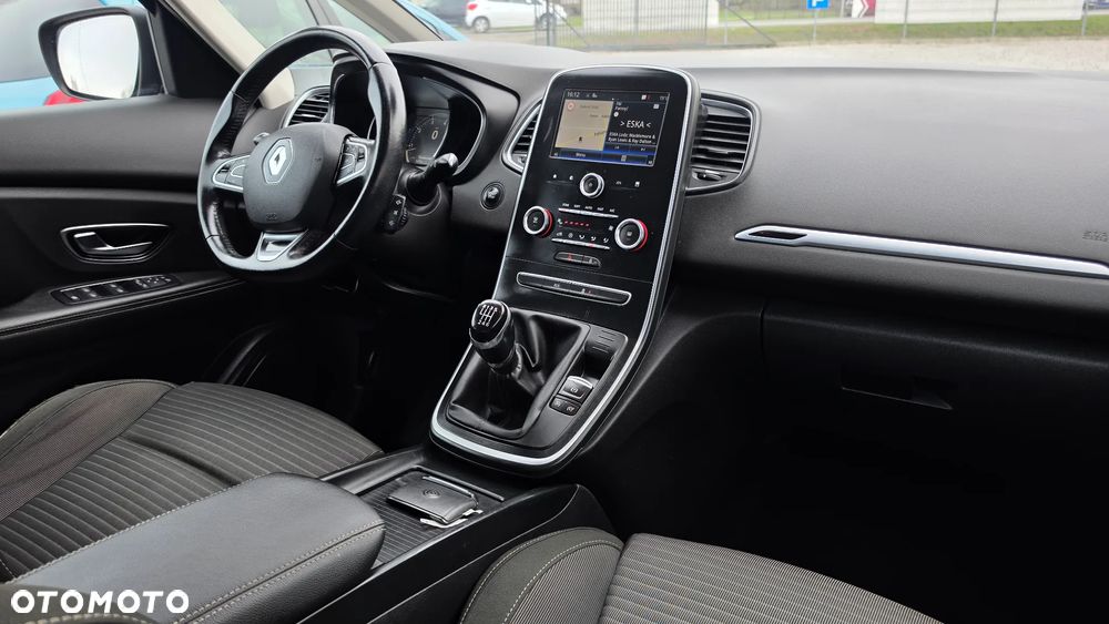 Renault Scenic ENERGY TCe 115 INTENS - 11