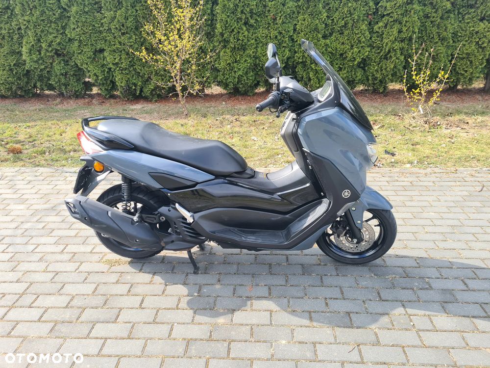 Yamaha NMAX - 8