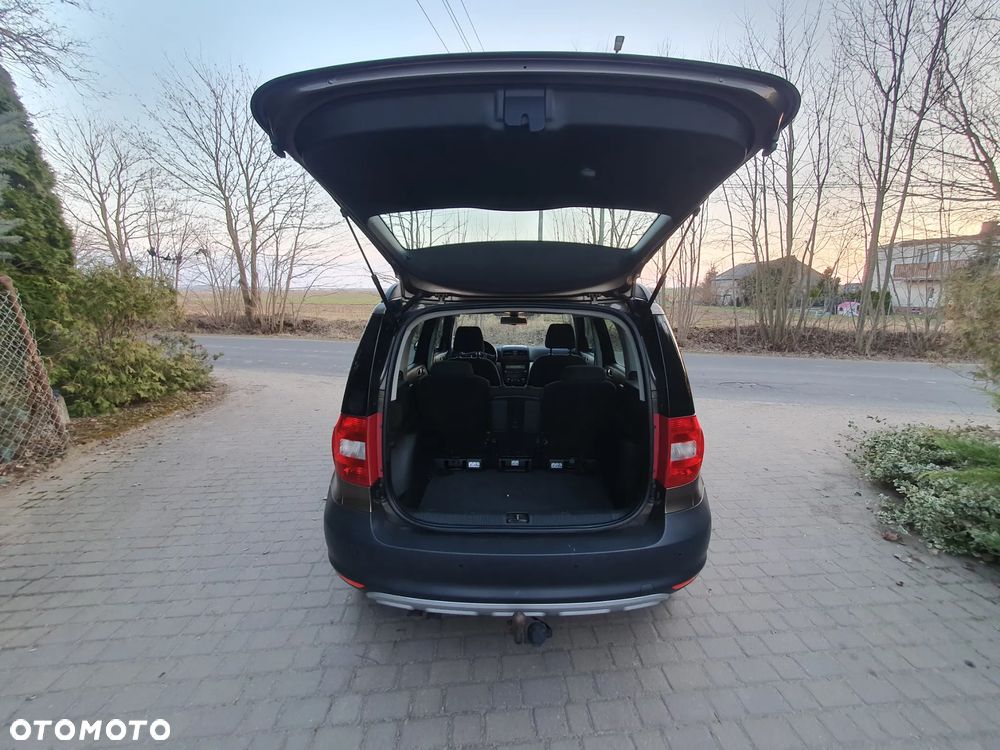 Skoda Yeti 1.6 TDI GreenLine - 8