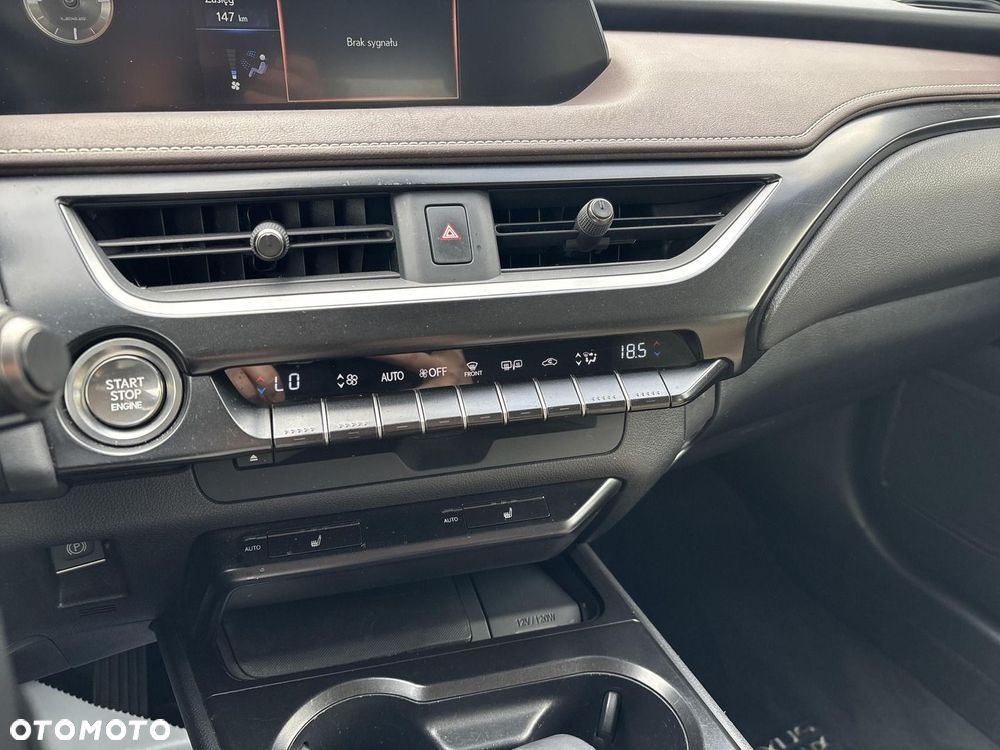 Lexus UX 200 Optimum 2WD - 13
