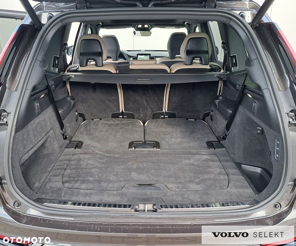 Volvo XC 90 - 33
