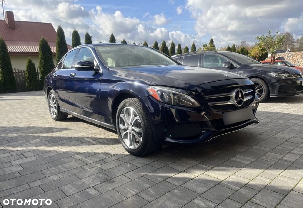 Mercedes-Benz Klasa C 300 7G-TRONIC - 2