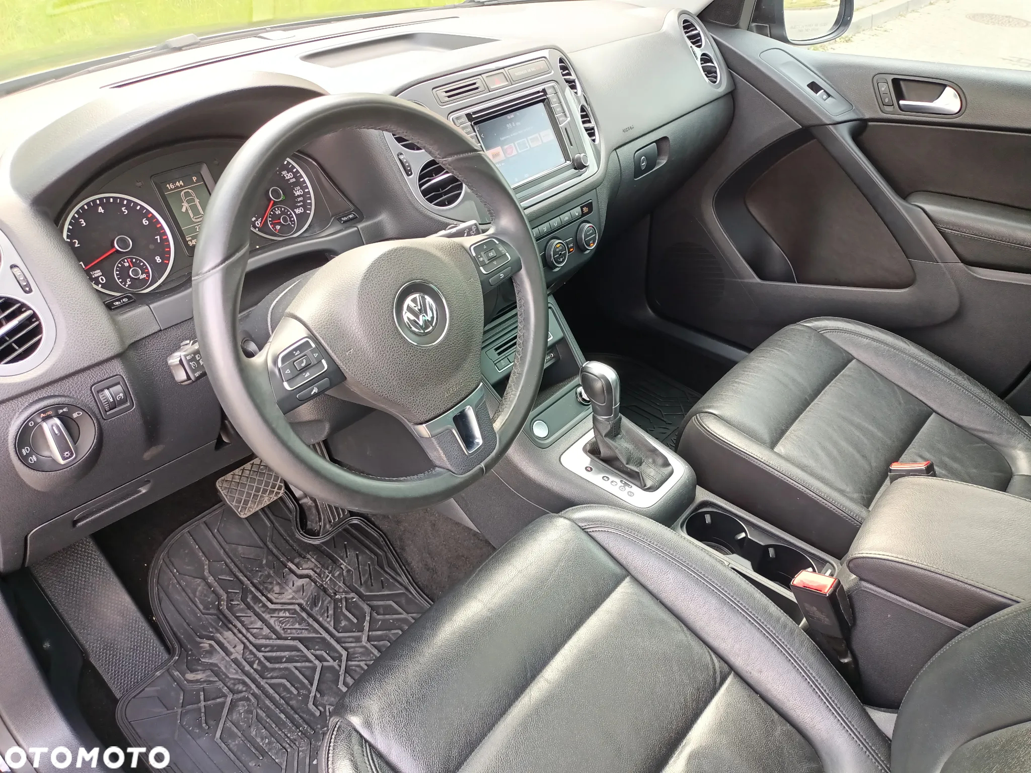 Volkswagen Tiguan - 17