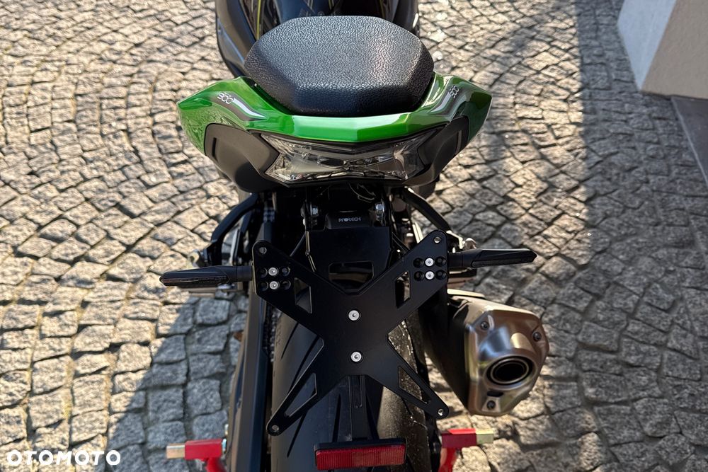 Kawasaki Z 900 - 31