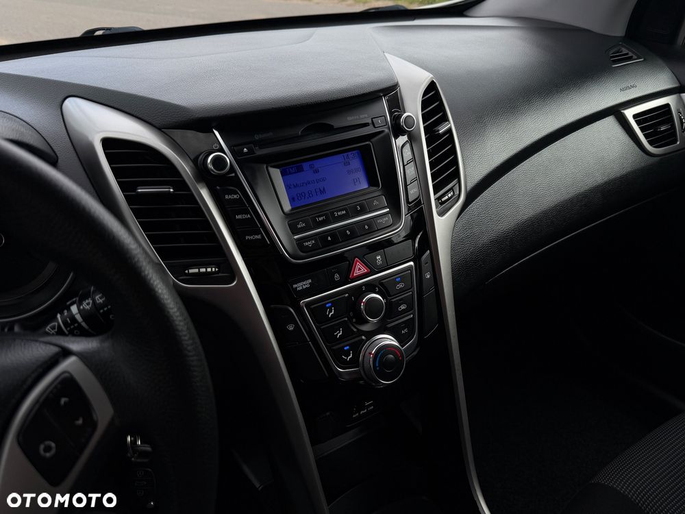 Hyundai i30 1.4 CRDi Trend - 12
