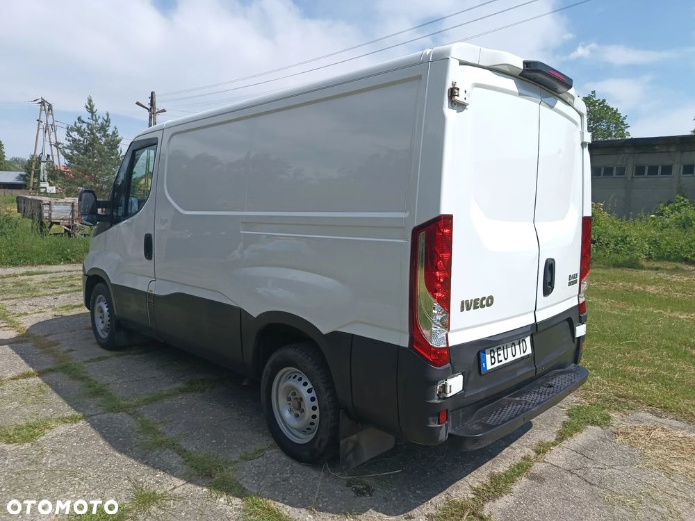 Iveco Daily L1H1 2.3 diesel 116 kM, automat 2019 rok EURO 6! WEBASTO, czujniki parkowania, sprowadzony ze Szwecji- NISKI ORGINALNY PRZEBIEG 146tyś. - 14