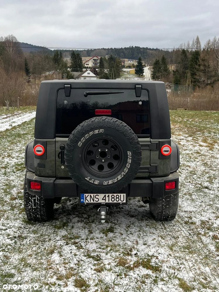 Jeep Wrangler - 23