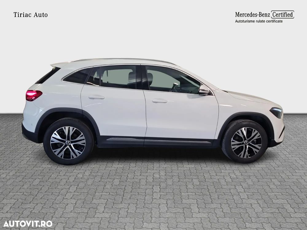 Mercedes-Benz GLA 180 d 8G-DCT - 7