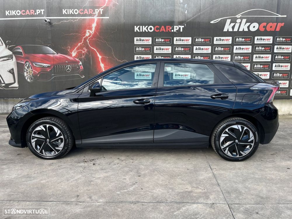 MG MG4 51 kWh Standard - 9