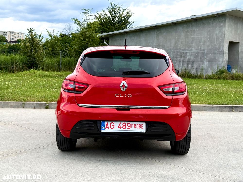 Renault Clio - 15