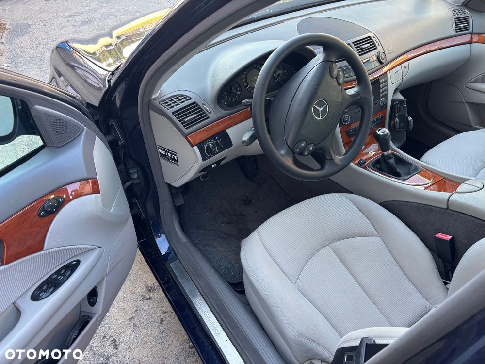 Mercedes-Benz Klasa E - 11