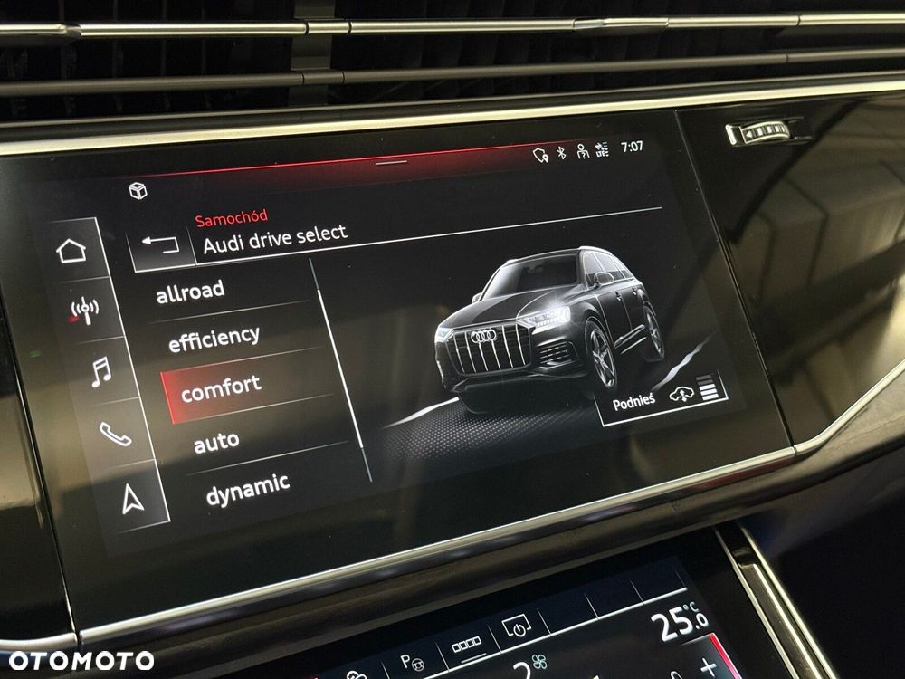 Audi Q7 - 40