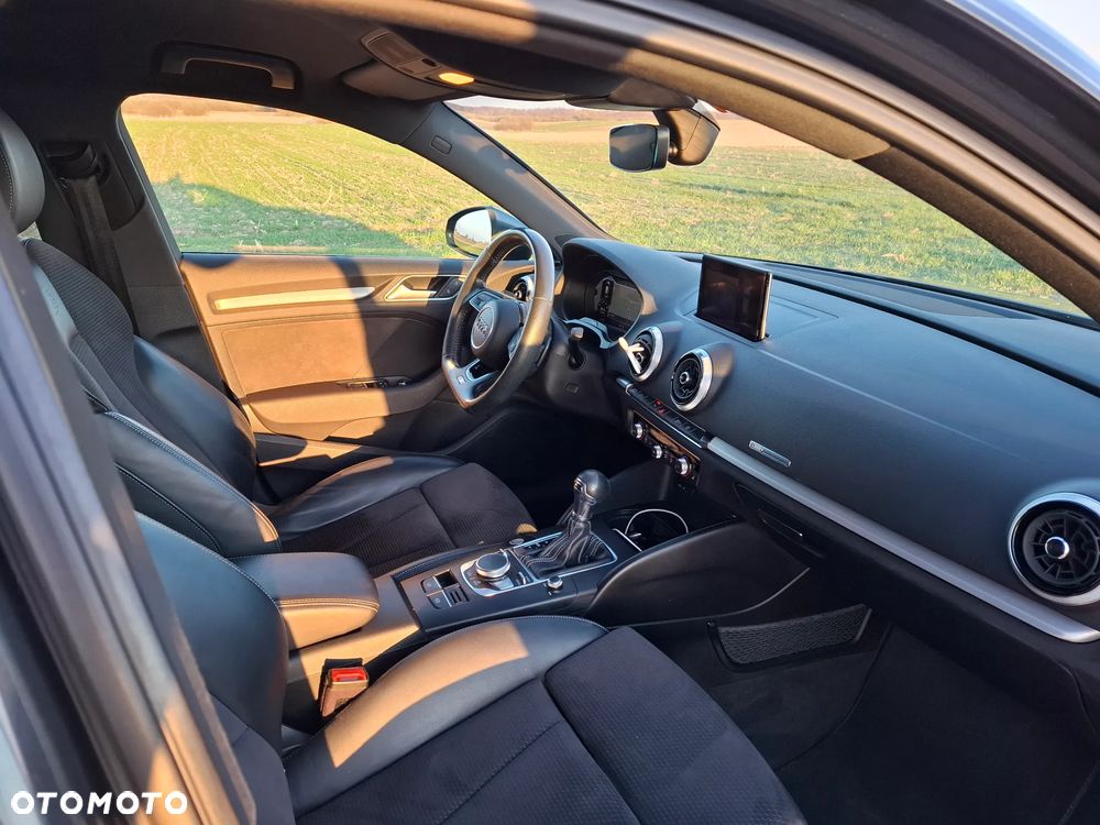 Audi A3 Sportback 1.5 TFSI S tronic - 17