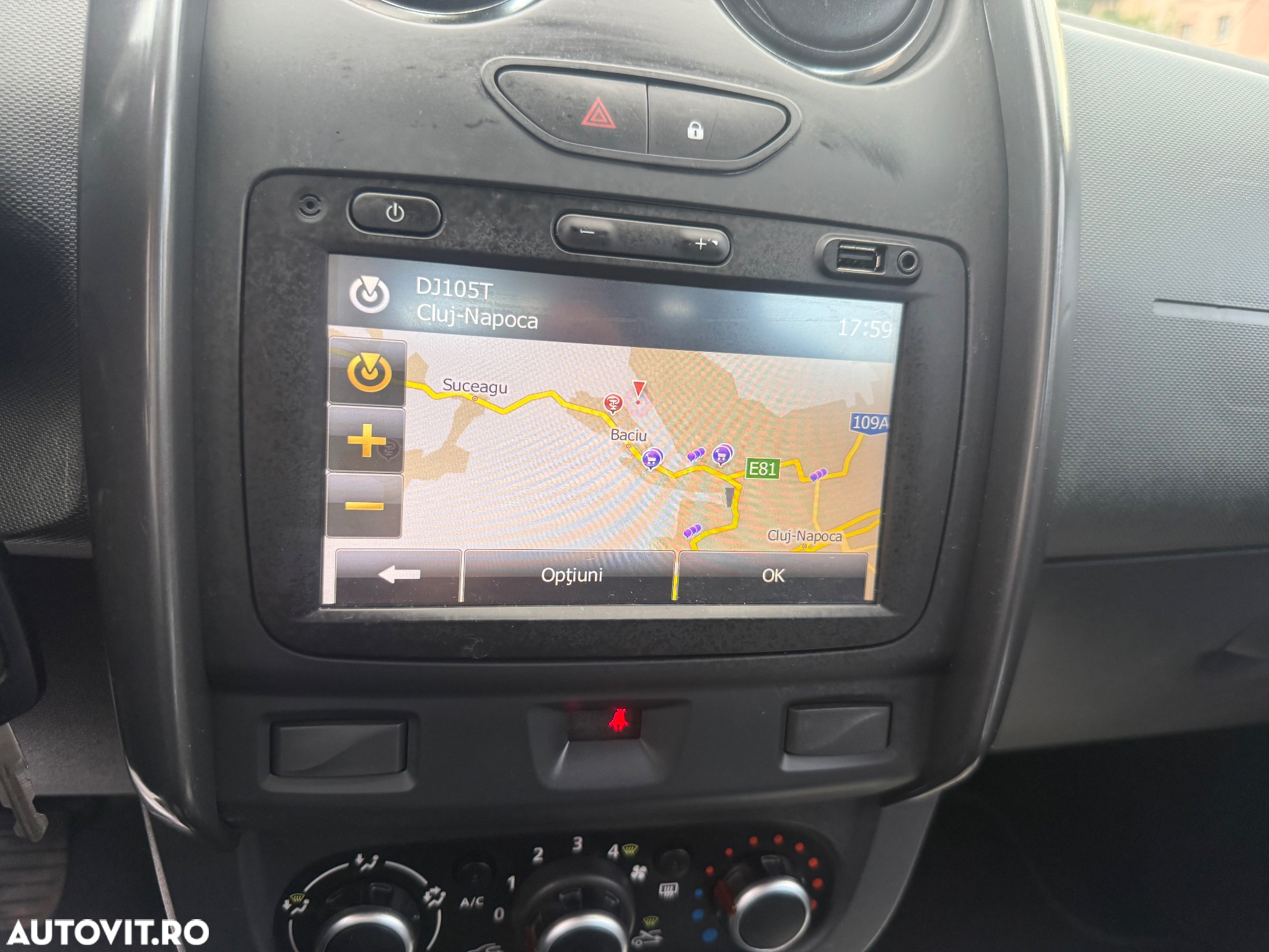 Dacia Duster SCe 115 2WD Essential - 7