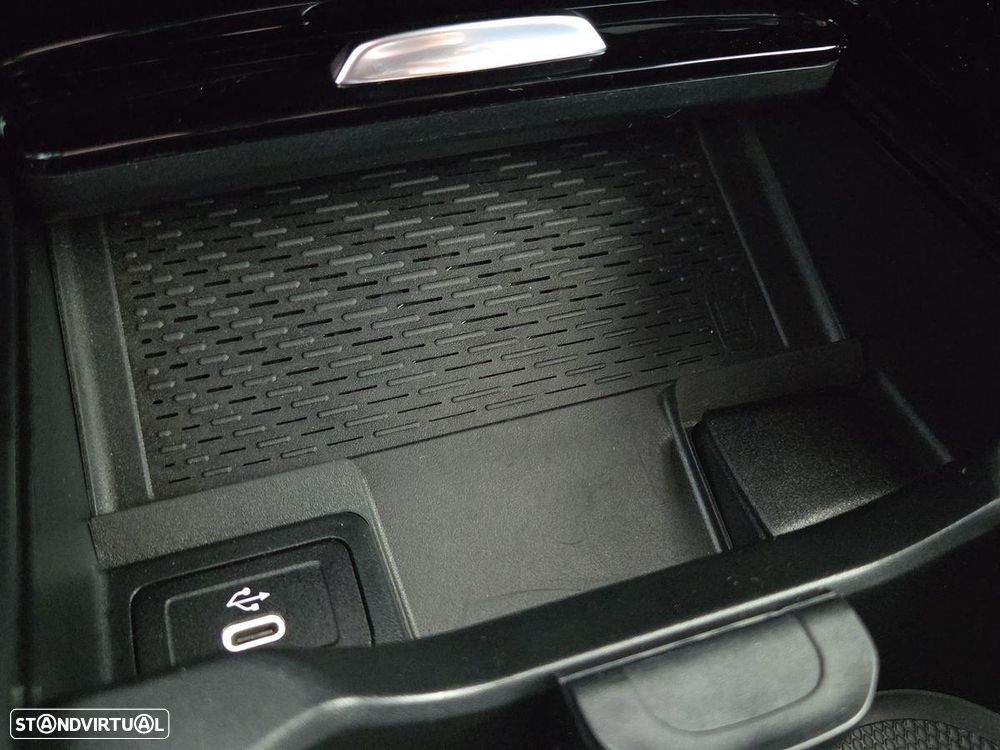 Mercedes-Benz A 180 d 8G-DCT Advanced AMG Line - 22