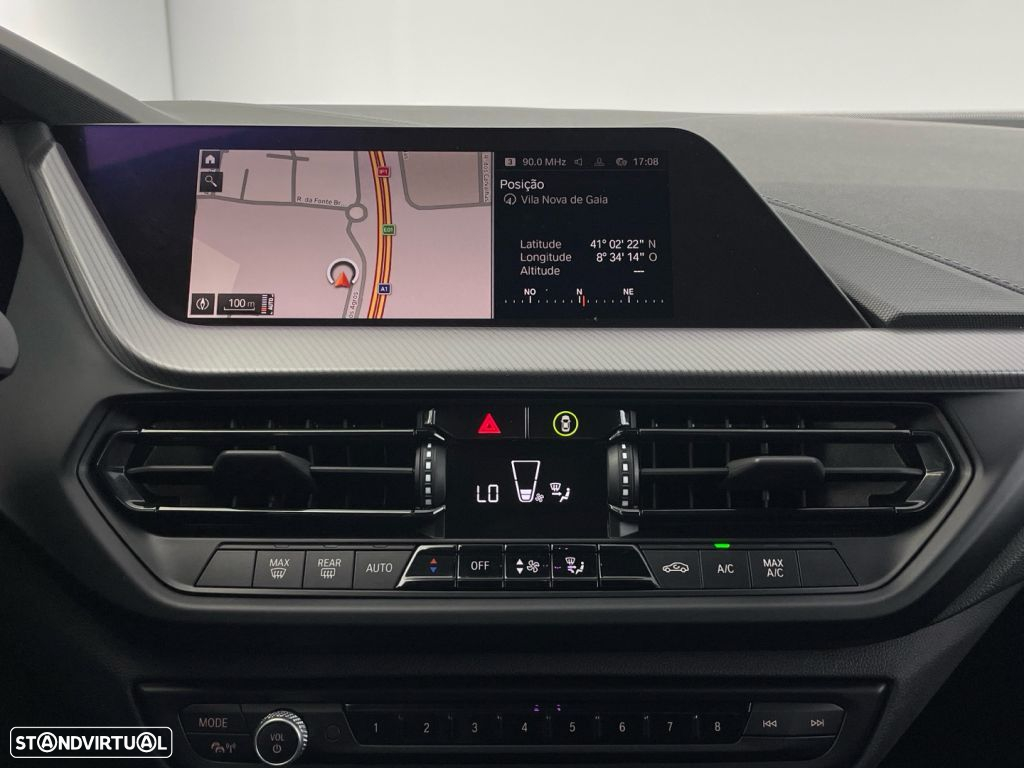 BMW 116 d Pack Desportivo M Auto - 16