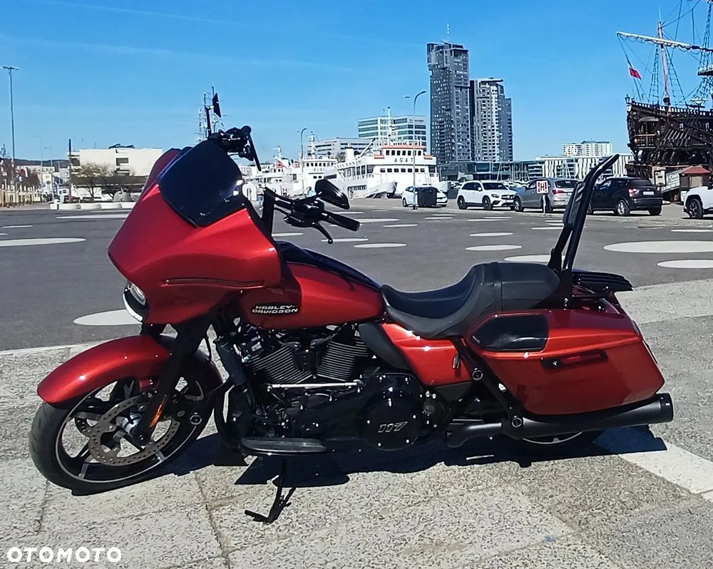 Harley-Davidson Touring Street Glide - 6