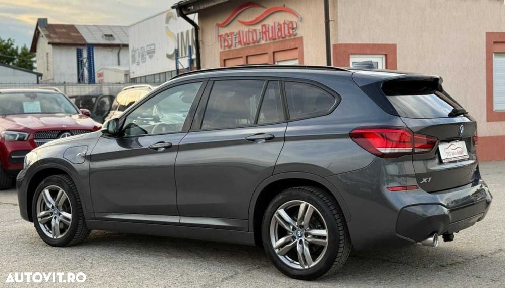 BMW X1 - 5