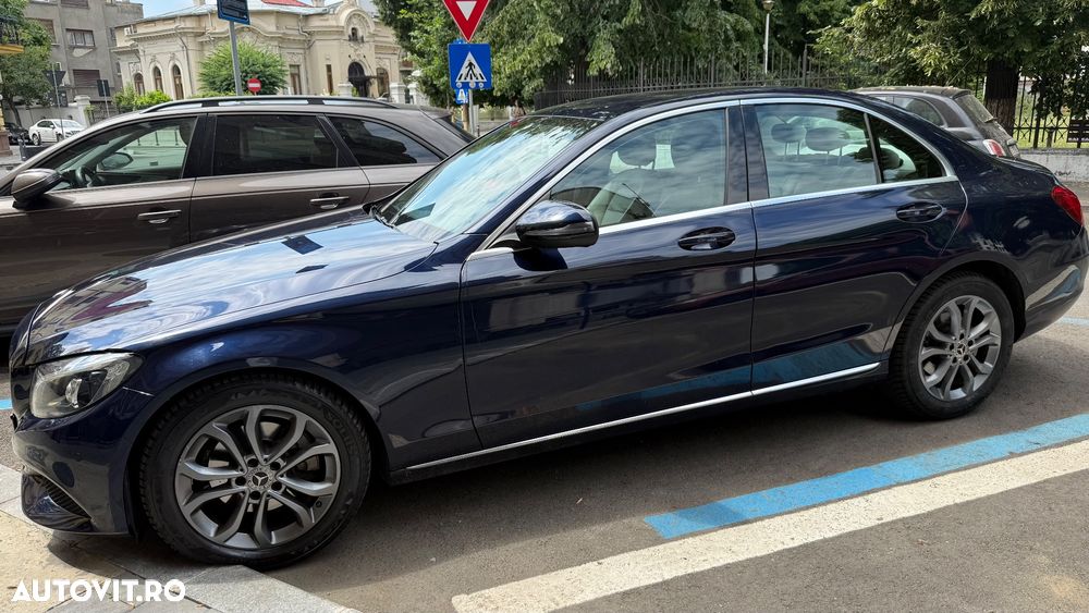 Mercedes-Benz C - 3